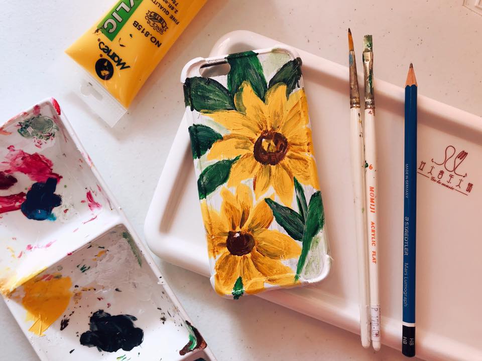 HANDPAINTED PHONE CASE