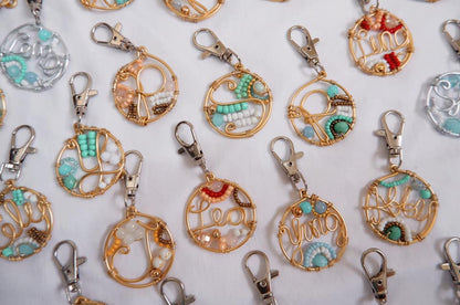 CUSTOM BEADED KEYCHAIN (ROUND)